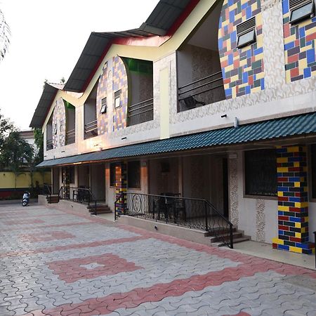 Aroma Villas Lonavala Exterior photo