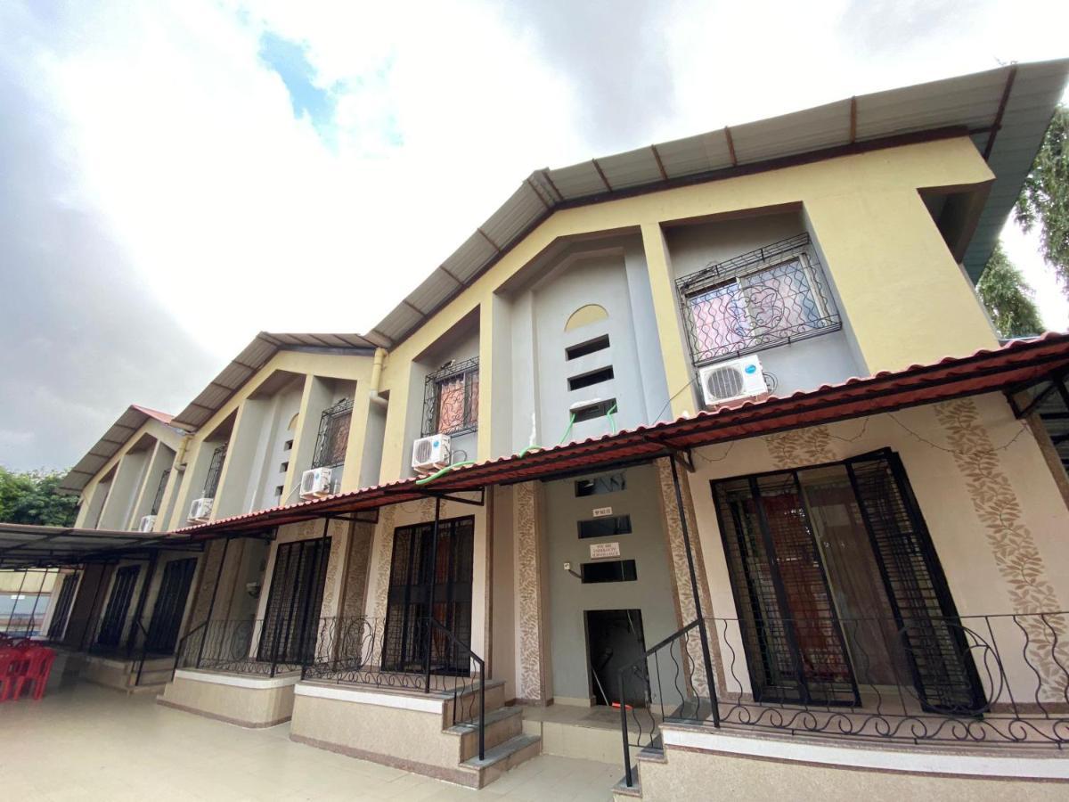 Aroma Villas Lonavala Exterior photo